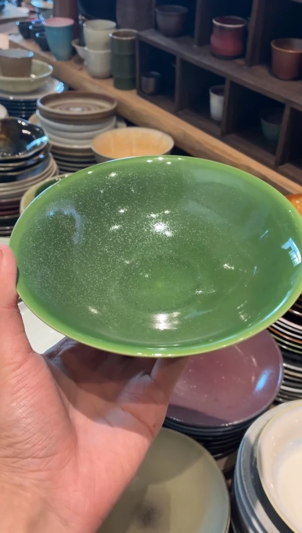 瓷片?174  翠绿釉斗盘1个