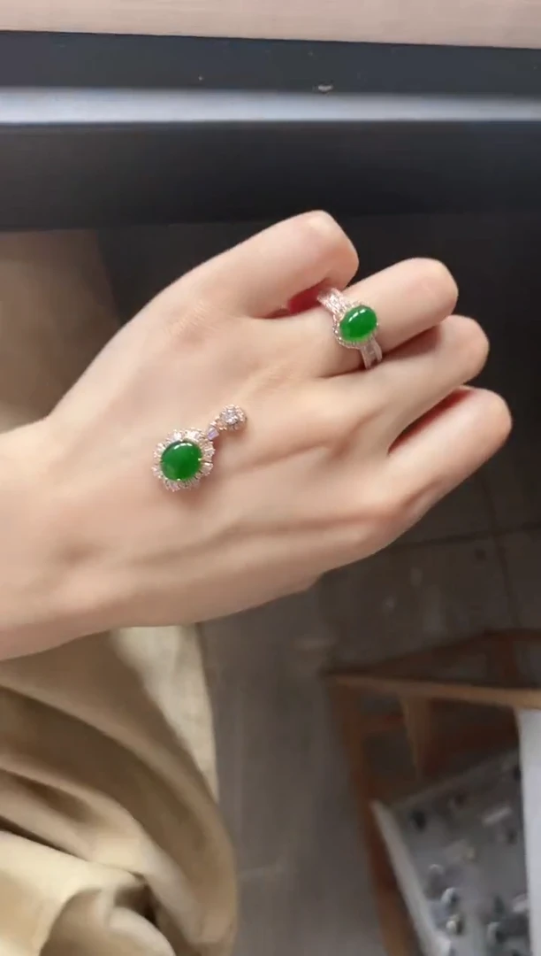 翡翠戒指银S925镶嵌51151