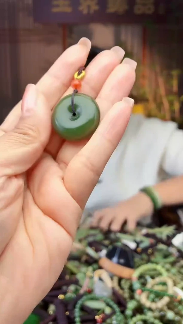 颈饰未镶嵌和田玉多样性发货拍一发一