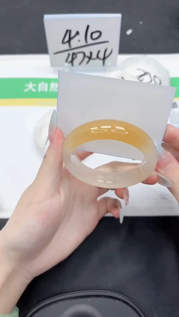 石英质玉手镯未镶嵌301-57.8