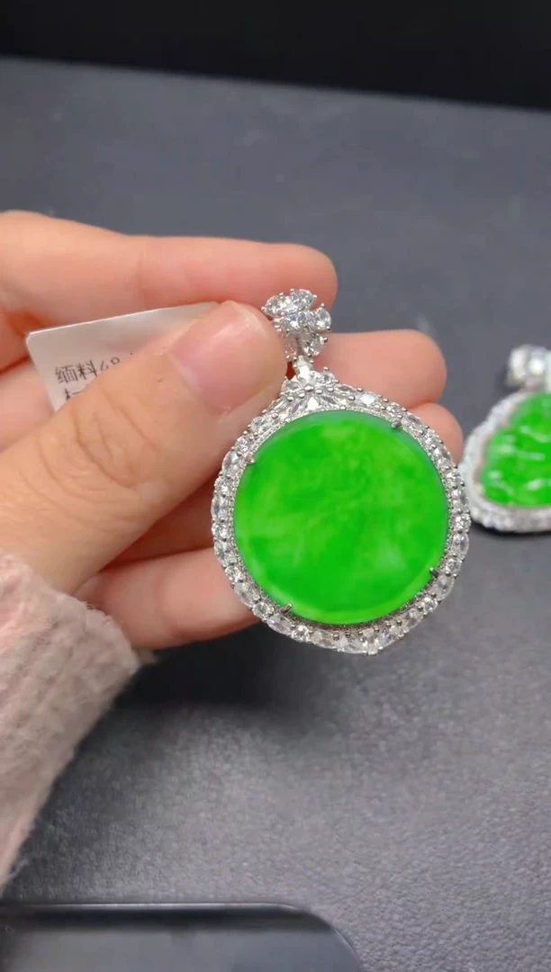 颈饰银S925镶嵌翡翠1