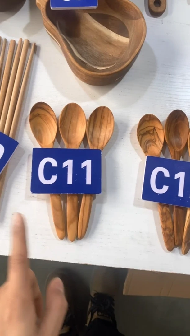 【闪购商品】木2025/2/13 C11