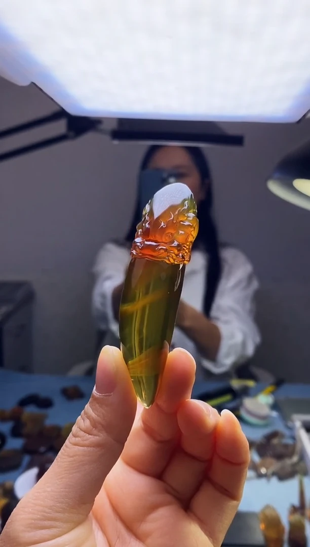【闪购商品】琥珀颈饰未镶嵌SN4-77（龙牙）