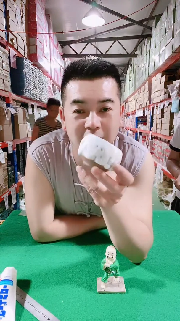 瓷片碗碟好物一件不留@@1