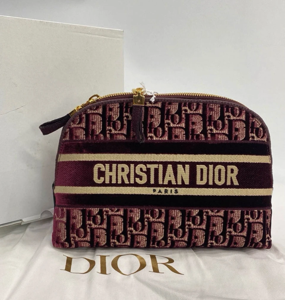 99新 DIOR/迪奥 迪奥拉链开合天鹅绒斜面化妆包