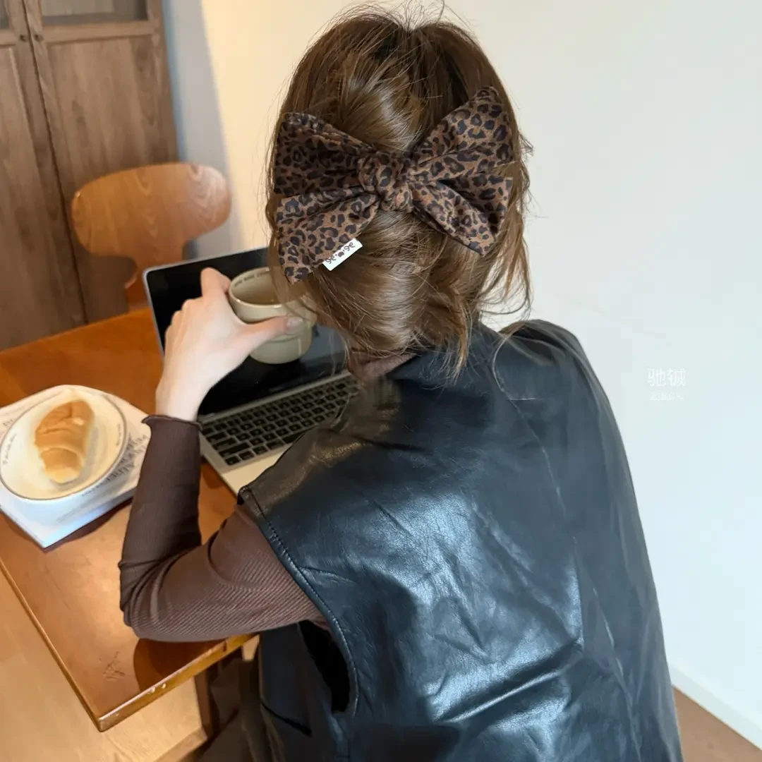 甜酷韩系～豹纹蝴蝶结鸭嘴夹y2k辣妹秋冬时髦发夹后脑勺气质发饰