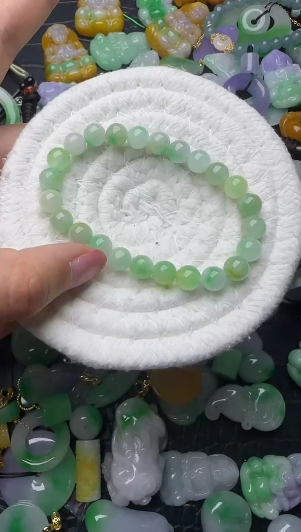颈饰未镶嵌翡翠缅甸翡翠吊坠