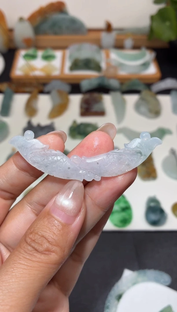 未镶嵌定制翡翠双鱼玉璜