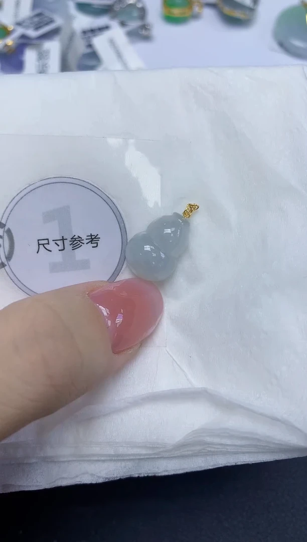 颈饰18K金镶嵌翡翠天然缅甸翡翠A货多样性发一件