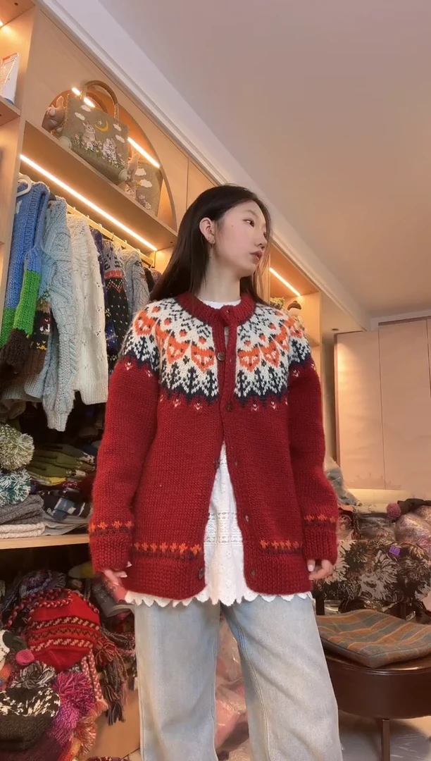 羊毛纯手工红色狐狸开衫