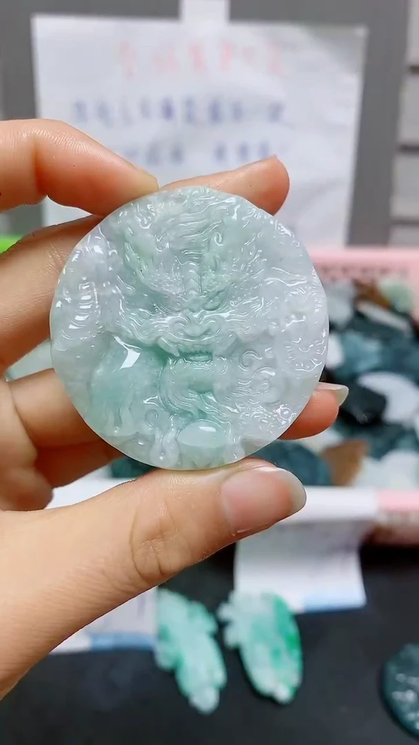 【闪购商品】翡翠颈饰未镶嵌天然翡翠A货