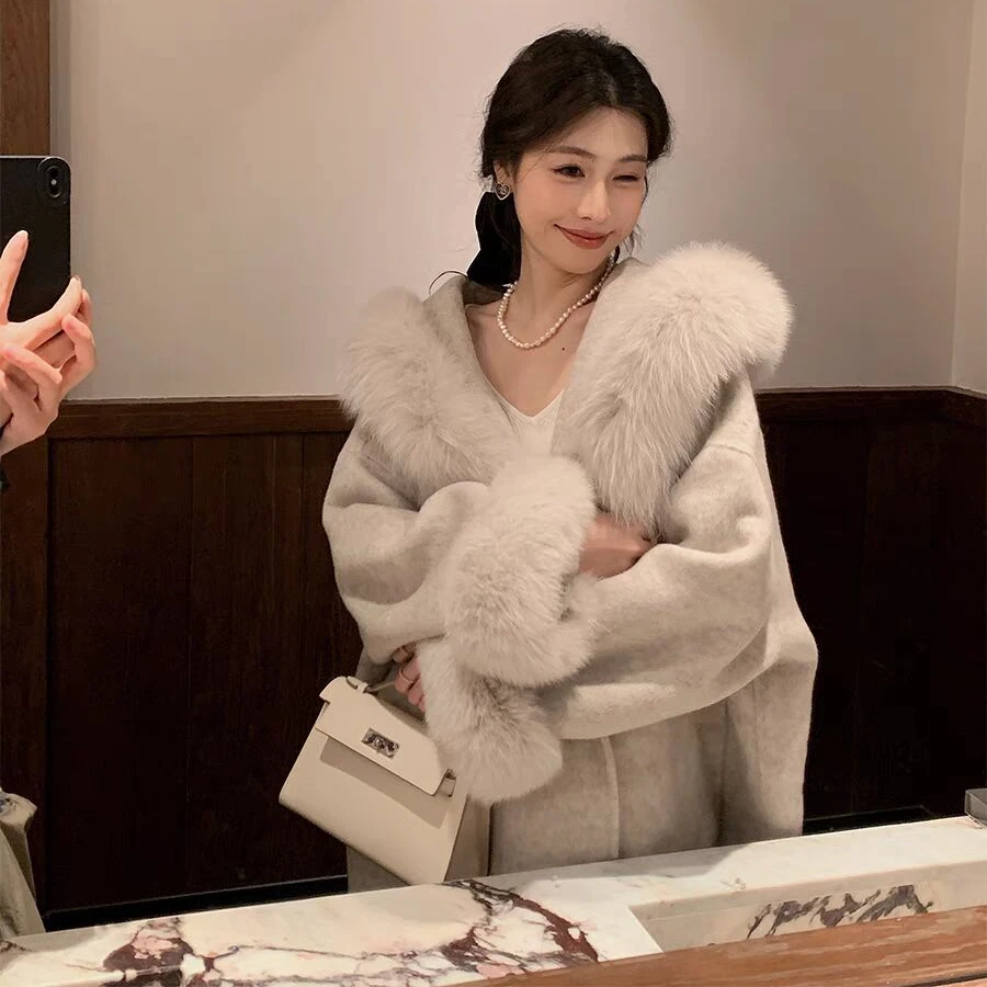 气质千金感仿狐狸毛领妮子大衣女冬季设计感袖口毛毛保暖毛呢外套