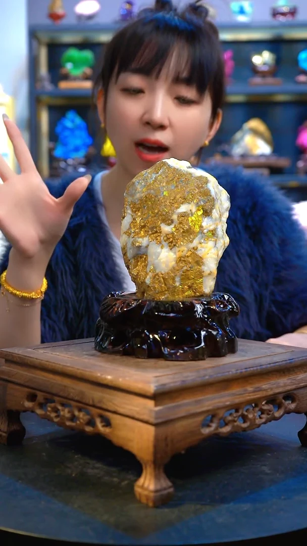 石材精品矿物晶体摆件