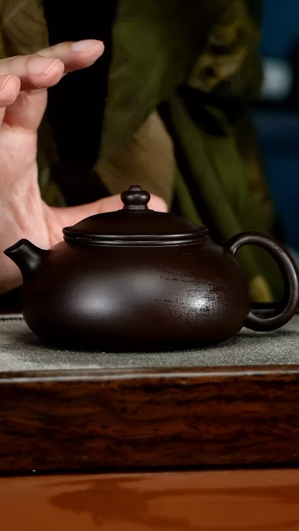 茶壶紫砂蒋静明一厂老紫泥光素寒江190CC