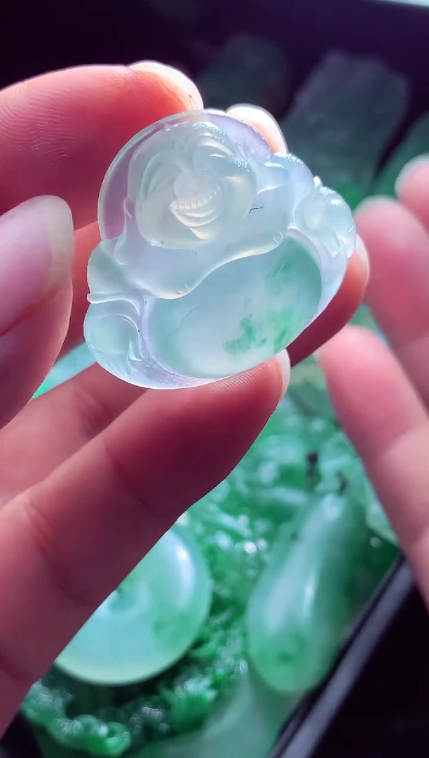 未镶嵌定制翡翠枫*?翡翠毛货定制