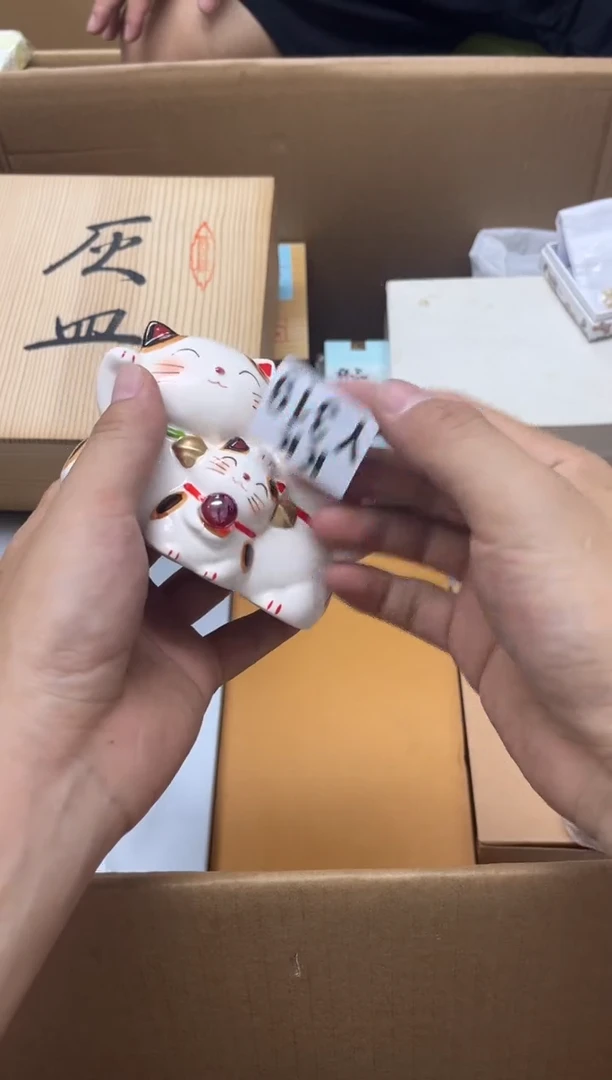 瓷片七**猫319七楼的猫 七楼的猫