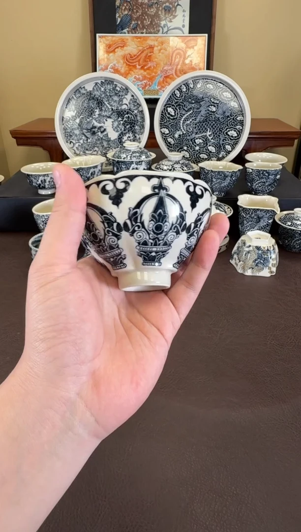 番**酸二号釉金刚杵纹天目盏