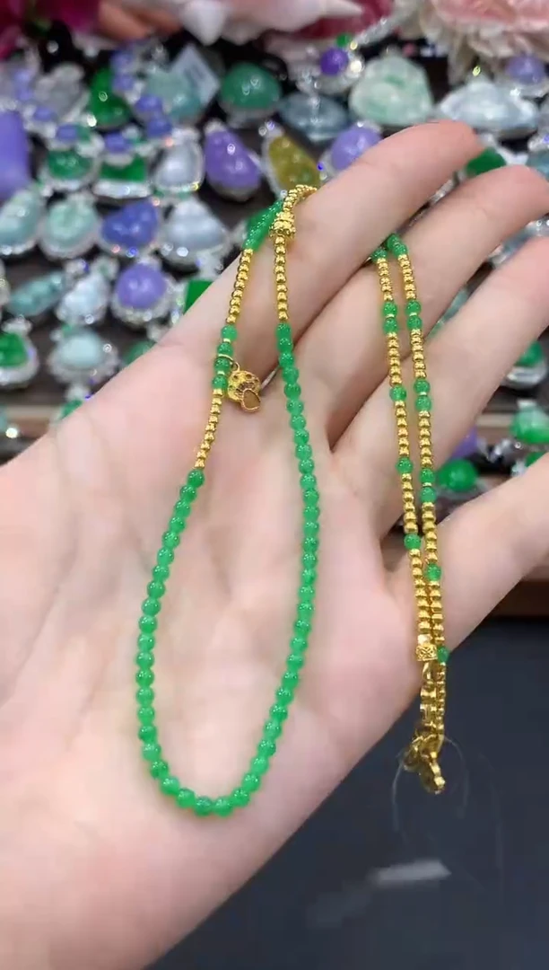 颈饰足金镶嵌翡翠f2