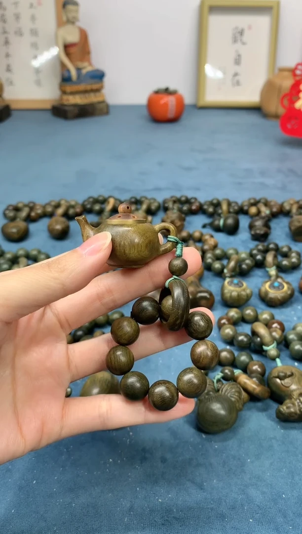 【闪购商品】维腊木（绿檀）把件把把壶香囊 送1瓶香丸