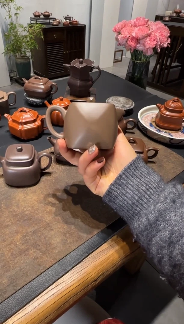 【闪购商品】紫砂茶壶四方隐正