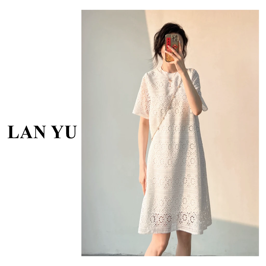 【夏洛】镂空蕾丝连衣裙女宽松连衣裙大码气质刺绣裙子LY