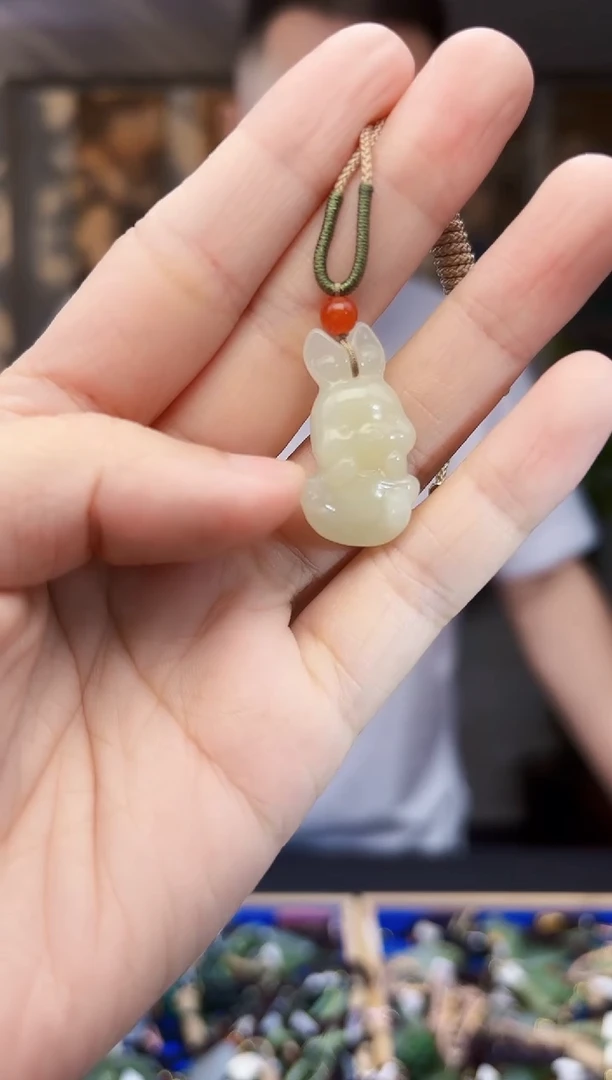 和田玉未镶嵌挂件拍一发一多样性发货