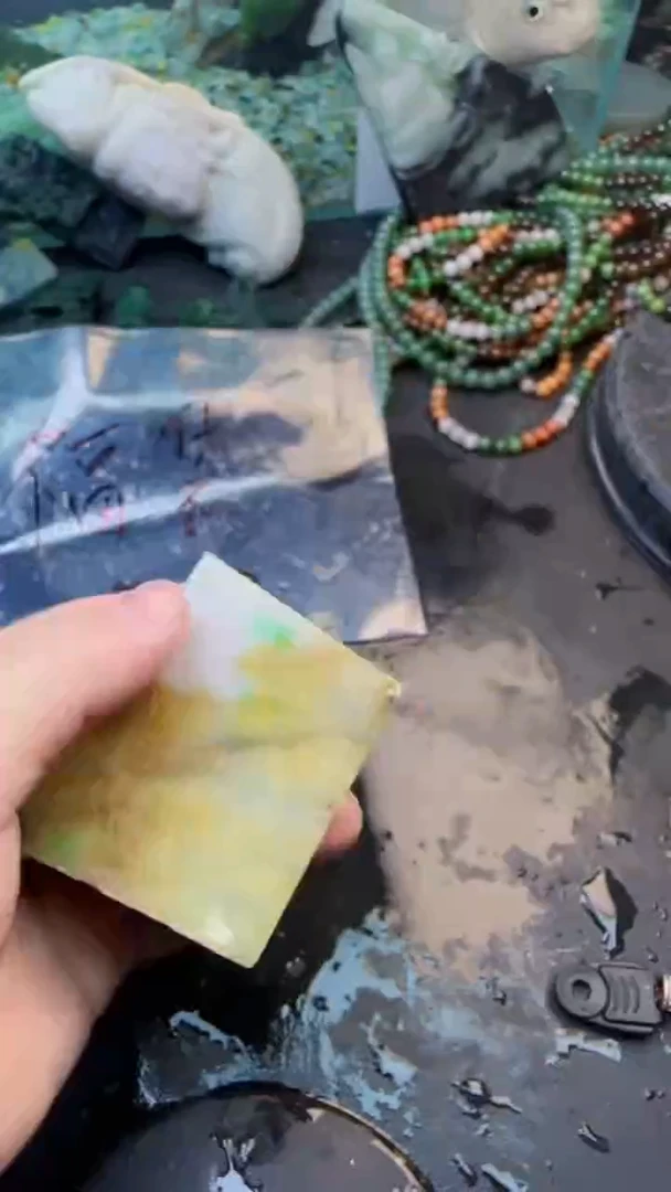 【闪购商品】翡翠颈饰未镶嵌084天然翡翠