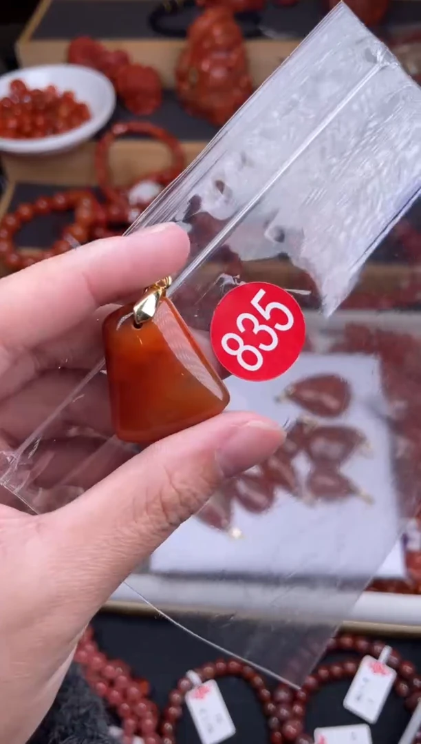 【闪购商品】南红玛瑙珠宝奇石未镶嵌835