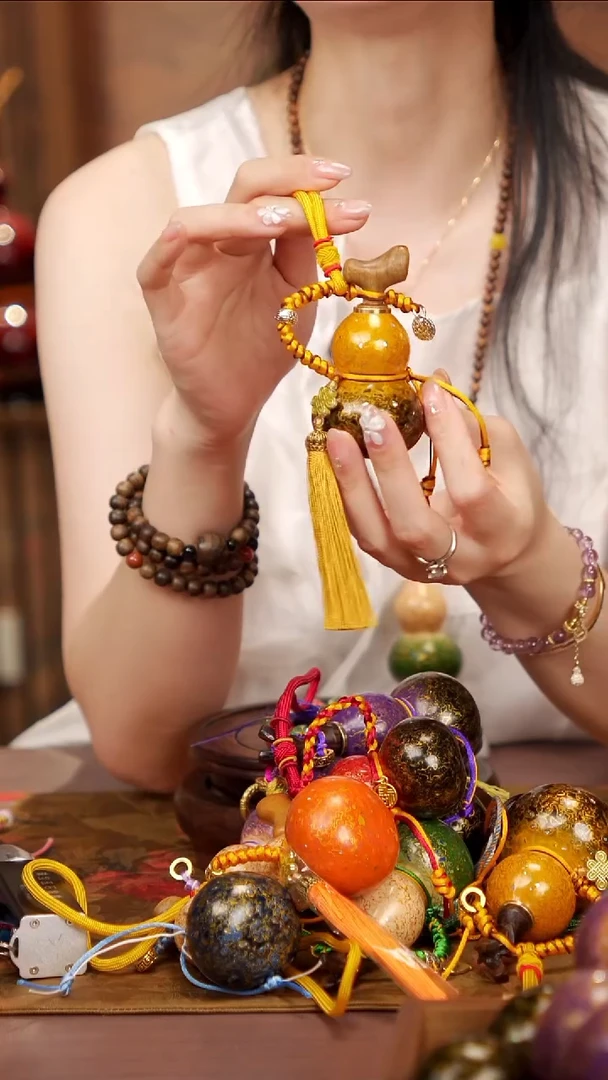 91易林大漆开口小葫芦--178