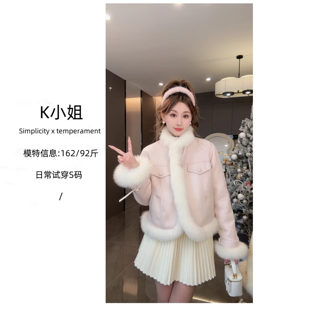 K小姐【休闲日记】冬季新款时尚气质狐狸毛羽绒外套预D4WT8882A