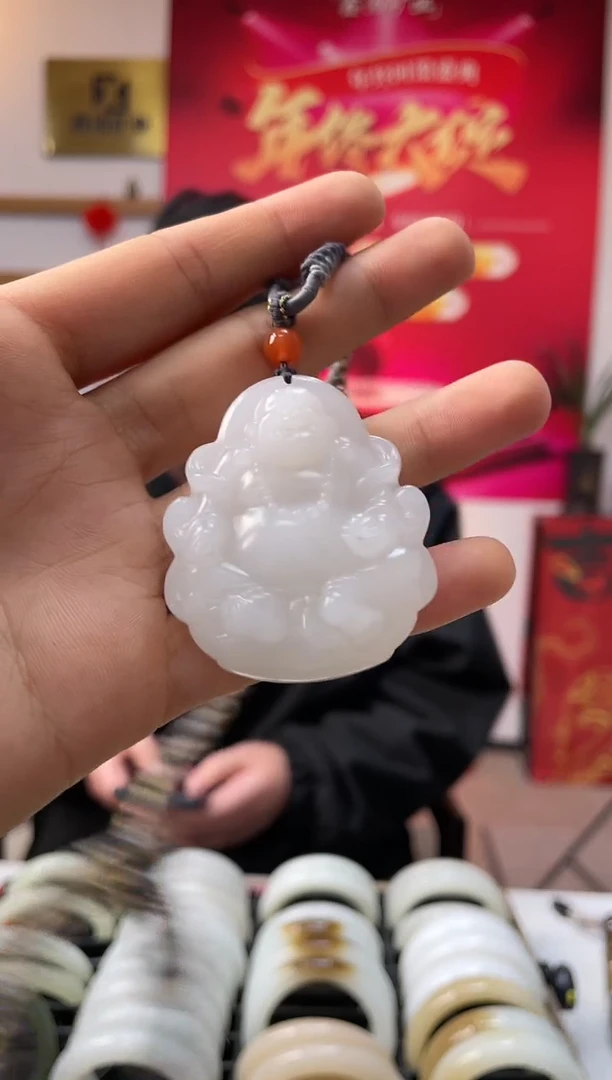 【闪购商品】和田玉颈饰未镶嵌佛公吊坠随机发一件