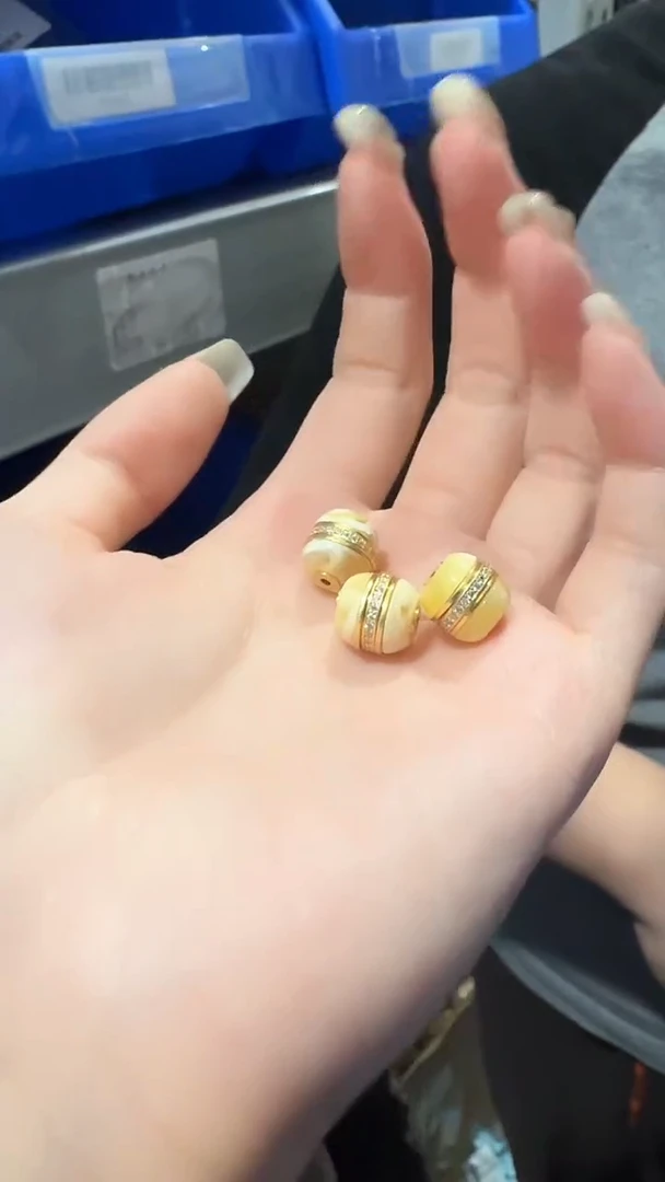 【闪购商品】蜜蜡裸石未镶嵌G22240615-21