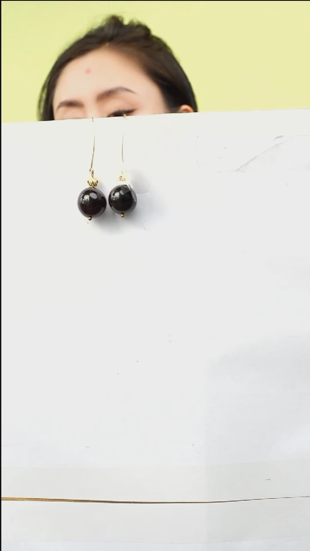【闪购商品】琥珀耳饰未镶嵌多人
