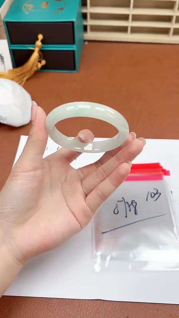 缅风精品手镯礼盒装I103