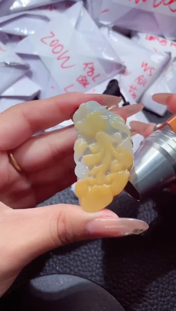 颈饰未镶嵌翡翠598