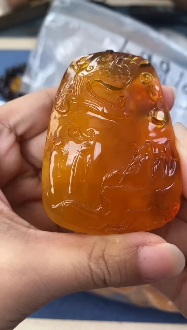 未镶嵌琥珀裸石天然琥珀蜜蜡