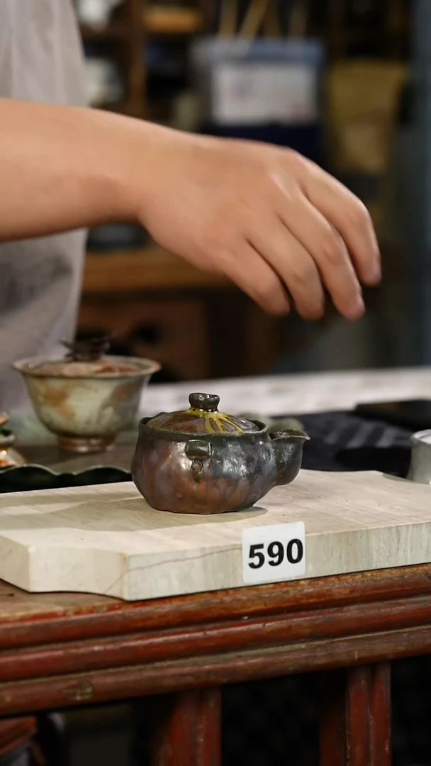 瓷片见山北野见山北野