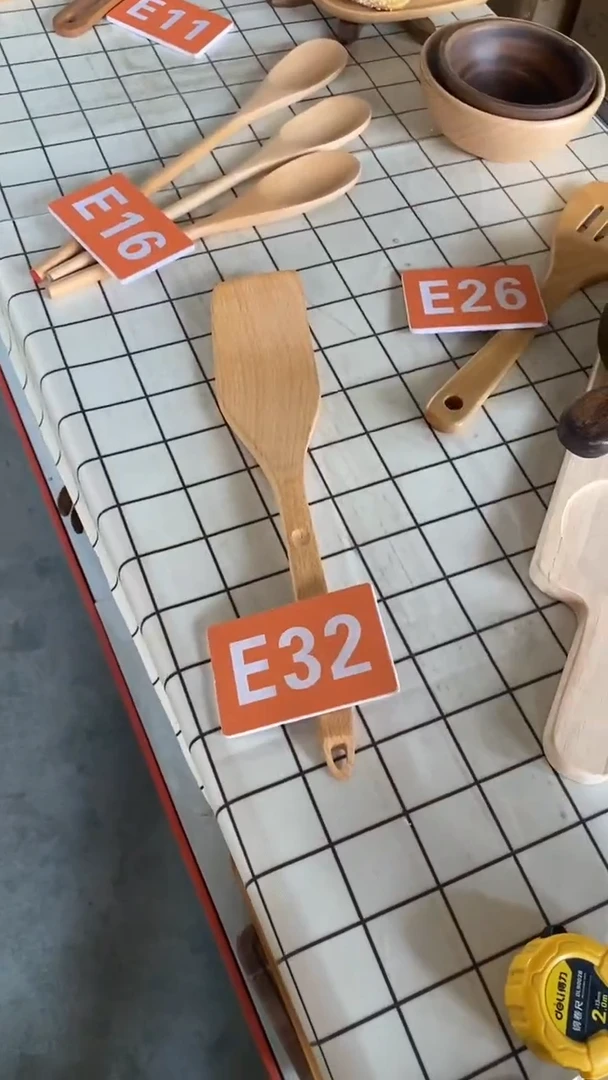木2025/6/04 E32