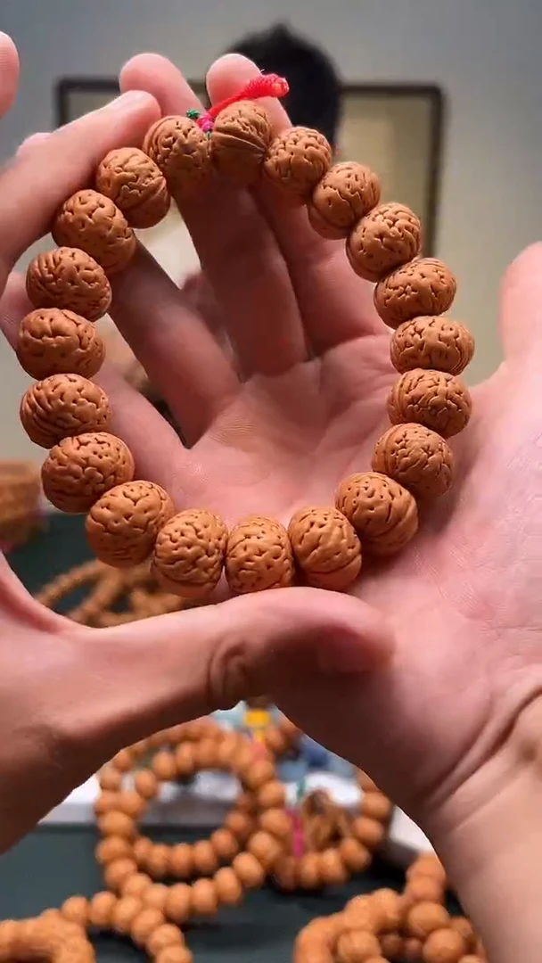 桃核手串18mm左右头尾无修老树王纽扣桃核单圈