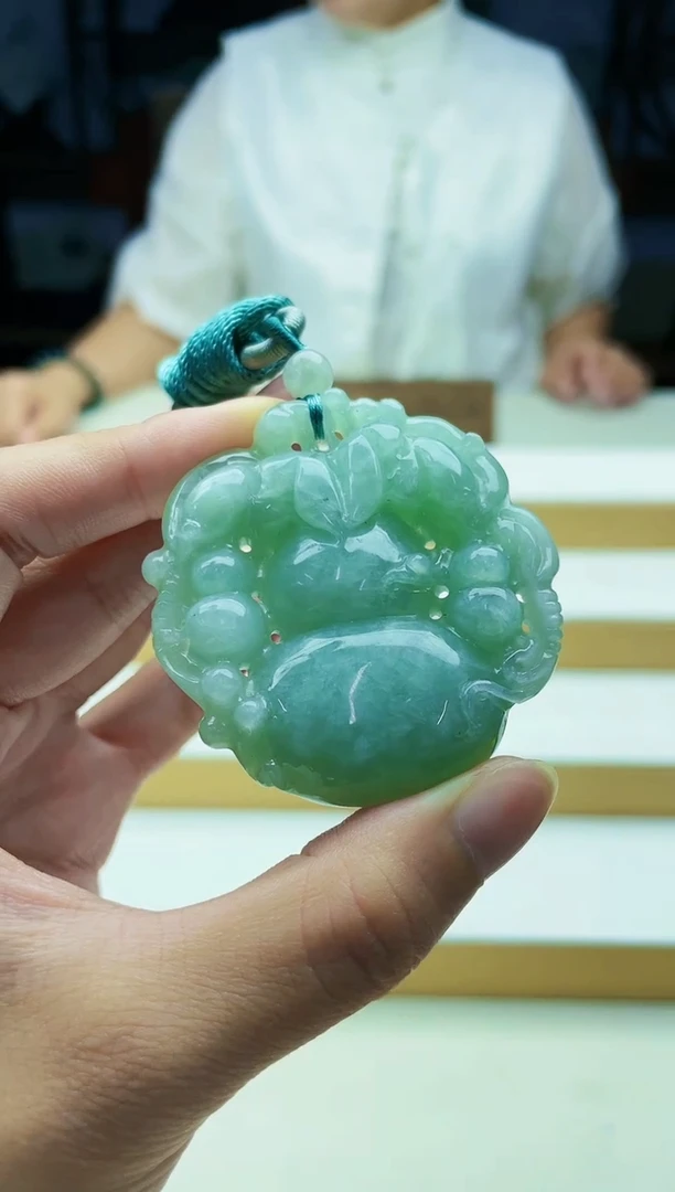 未镶嵌定制翡翠毛货09150174