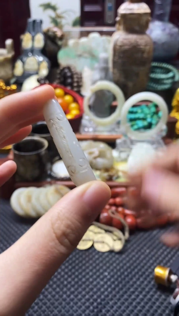 未镶嵌和田玉挂件勒子