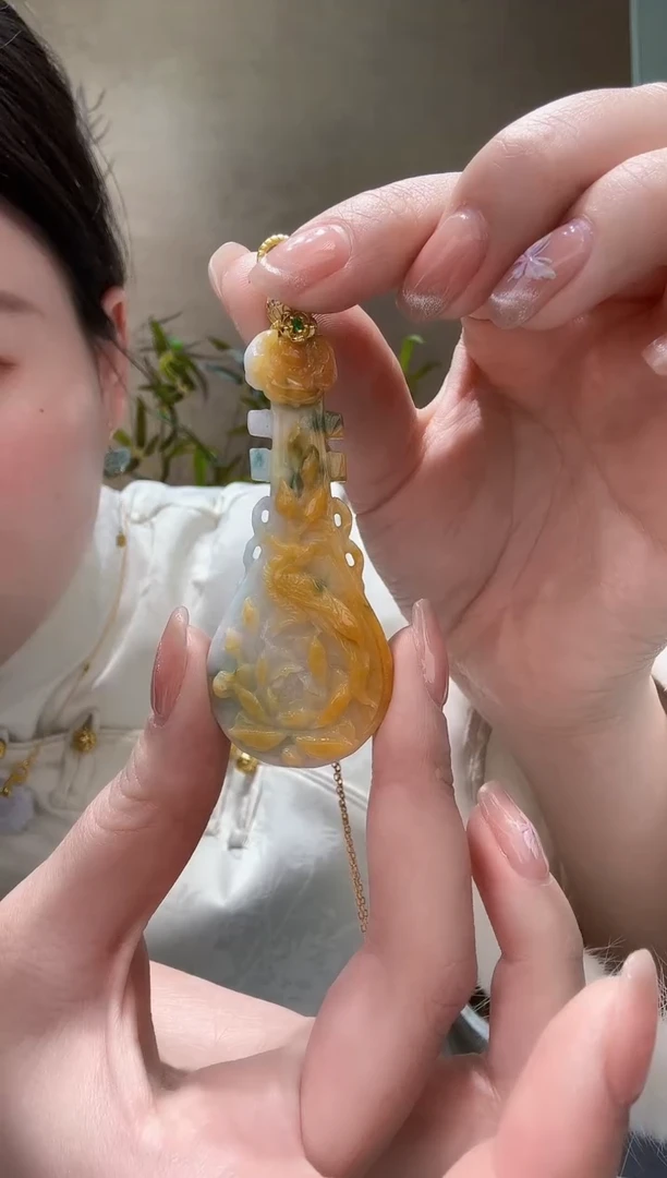 【闪购商品】翡翠颈饰未镶嵌吊坠