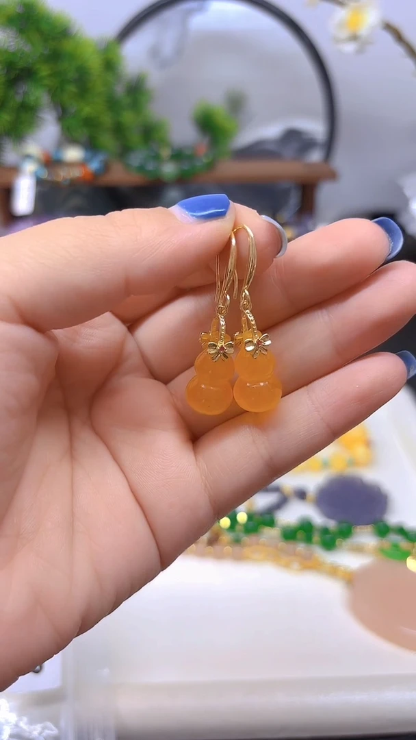14K金镶嵌翡翠耳饰E660
