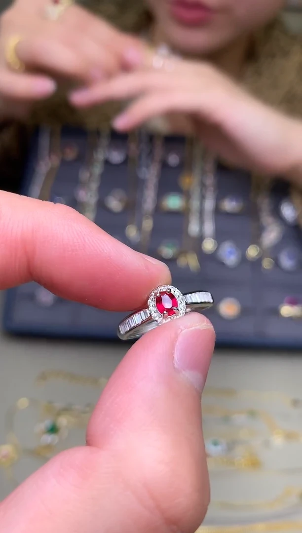 银S925镶嵌戒指红宝石戒指