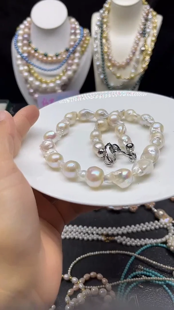 颈饰未镶嵌淡水珍珠多人