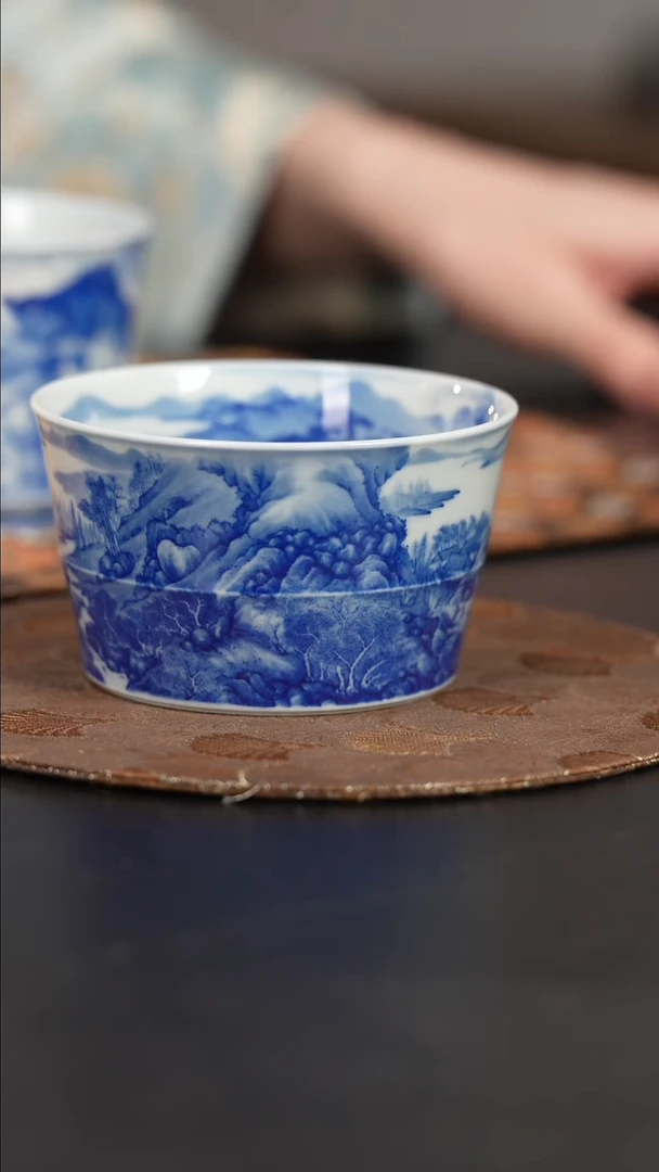 【闪购商品】杯恒垣山房青花山水