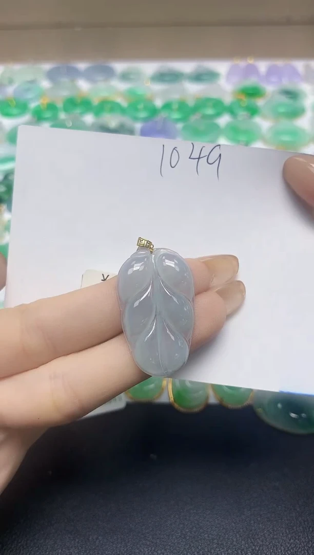 颈饰18K金镶嵌翡翠天然缅甸翡翠A货翡翠百元以上9元证书费自理1