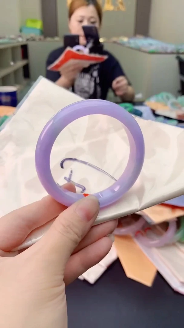 翡翠手镯未镶嵌0197415622