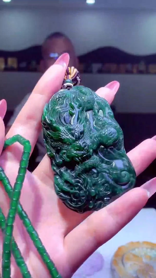 定制翡翠未镶嵌天然翡翠（拍一发一）