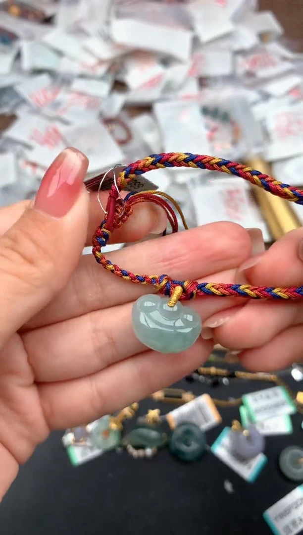 未镶嵌挂件翡翠一26